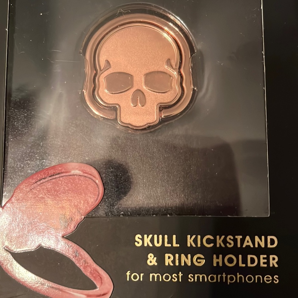 Phone stand